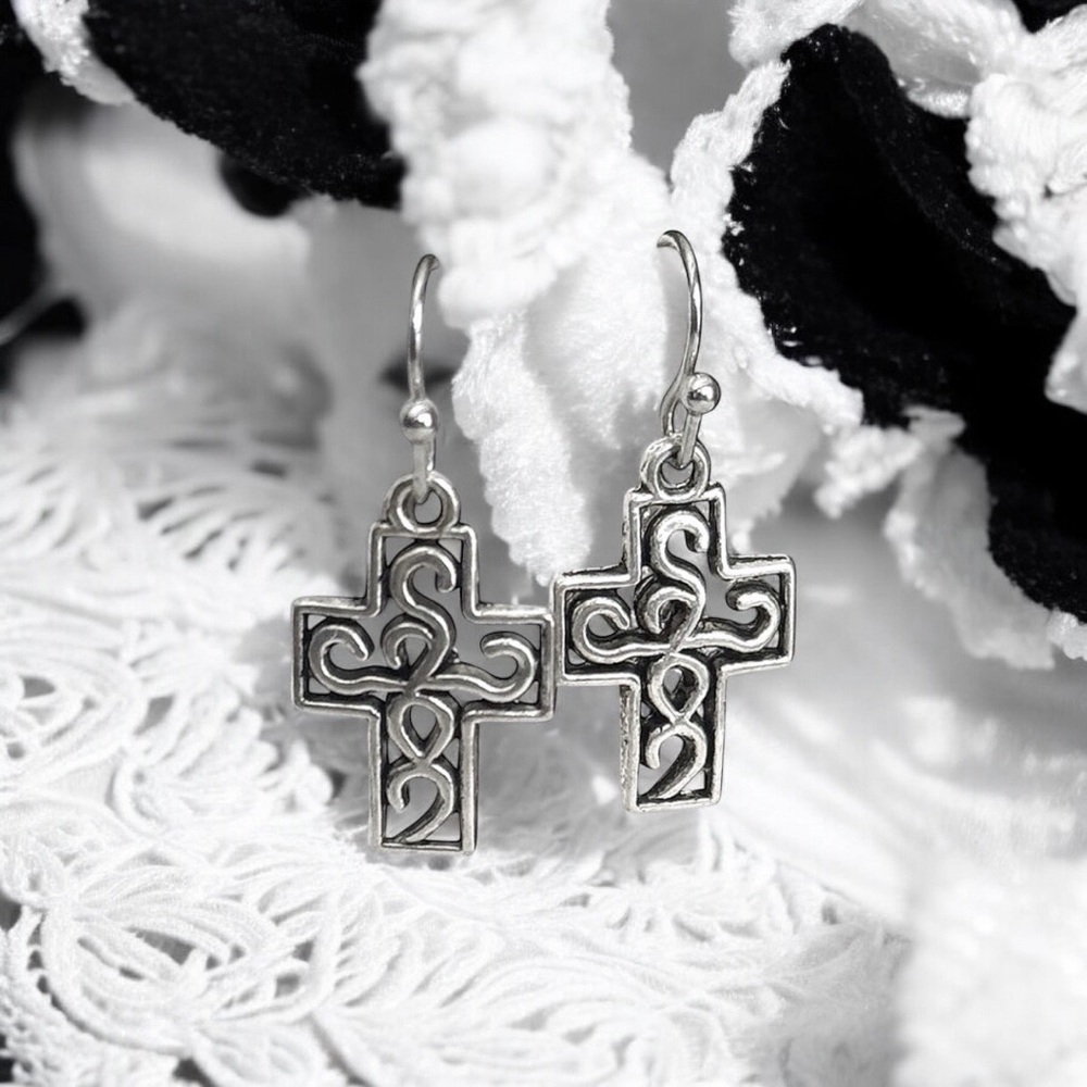 5 For $25💫Silver Filigree Cross Dangles Earrings